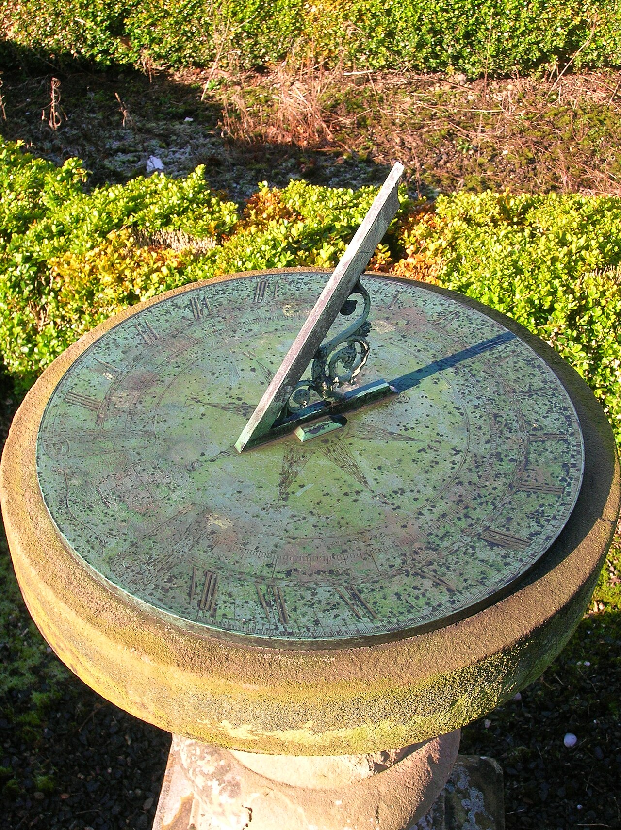 Perceton sundial detail